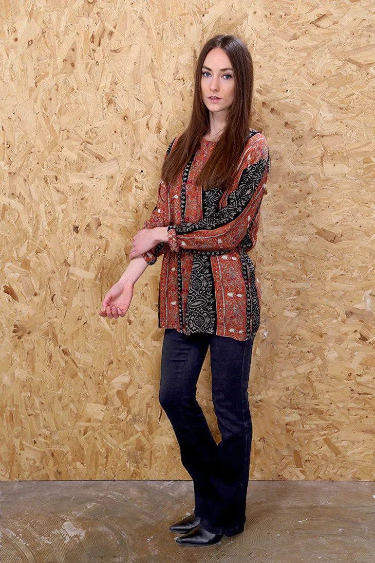 Abstract Printed Long Sleeved Top