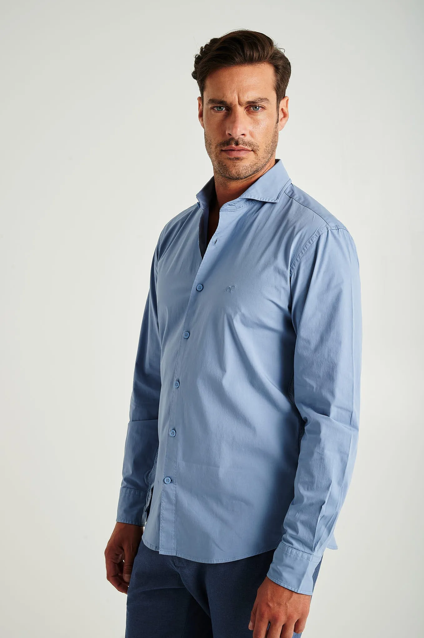 Slim fit cotton elastane comfort poplin shirt in garment dye