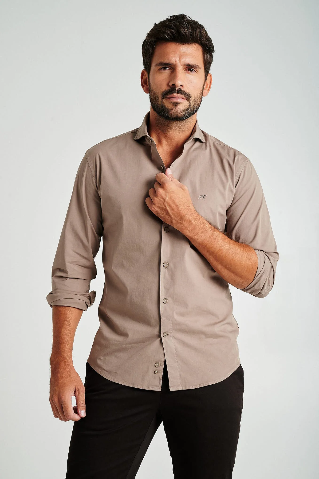 Slim fit cotton elastane comfort poplin shirt in garment dye